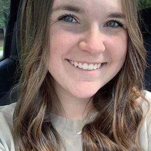 Meet your Posher, Bailey